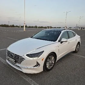 Hyundai Sonata 2022
