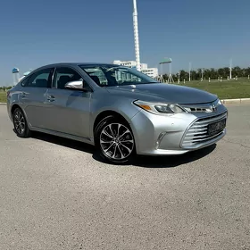 Toyota Avalon 2018