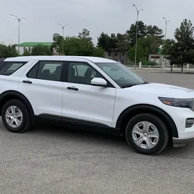 Ford Explorer 2021
