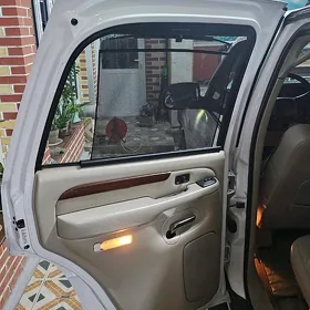 GMC Yukon 2002