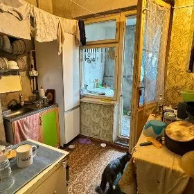 ️ Ким р/н 2 эт 4 ком