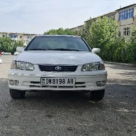 Toyota Camry 2000