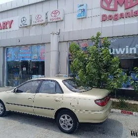 Toyota Carina 1993