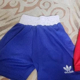 Taýboks şorty