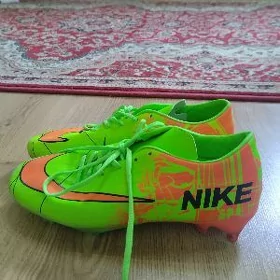 futbol butsy  nike 2022 model