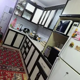 kuhuny garnitur