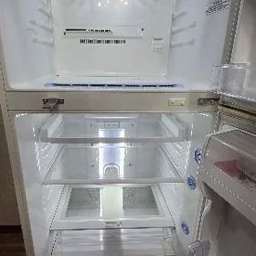 Холодильник LG