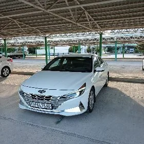 Hyundai Elantra 2021
