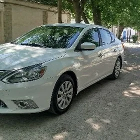 Nissan Sentra 2018