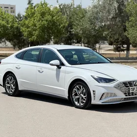 Hyundai Sonata 2022