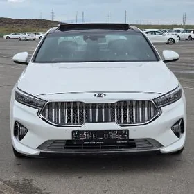 Kia Cadenza 2020