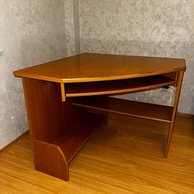 stol письменный стол