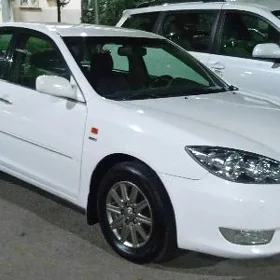 Toyota Camry 2005