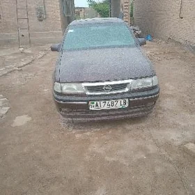 Opel Vectra 1992