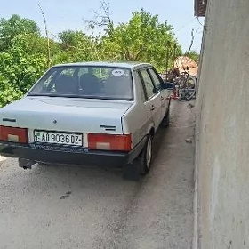 Lada 21099 2004