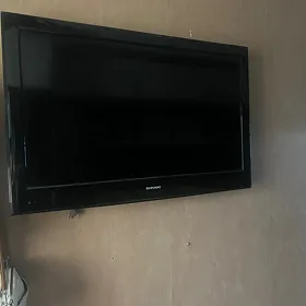 televizor sharp 37 lik