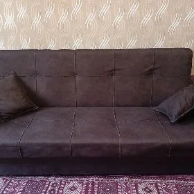 Диван