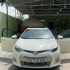 Toyota Corolla 2013