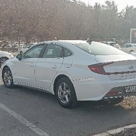 Hyundai Sonata 2021