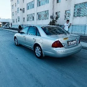 Toyota Avalon 2001