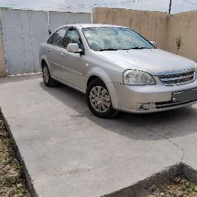 Chevrolet Lacetti 2012