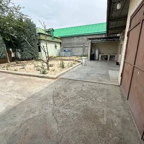 Ýalkym satlyk jaý