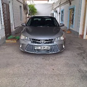 Toyota Camry 2015