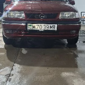 Opel Vectra 1992