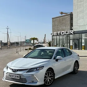 Toyota Camry 2023