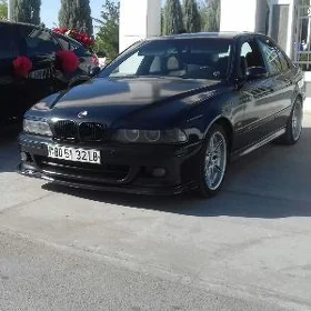 BMW E39 2003