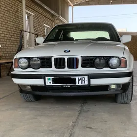 BMW 525 1992