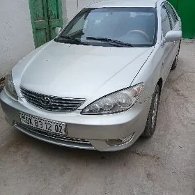 Toyota Camry 2005