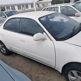 Toyota Marino 1993