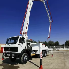 Mercedes-Benz ACTROS 3331 1993