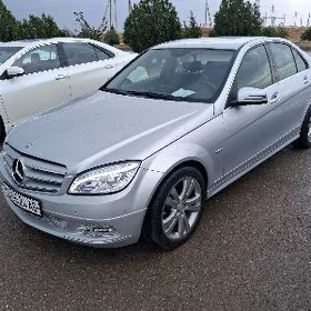 Mercedes-Benz C250 2010