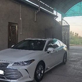 Toyota Avalon 2019