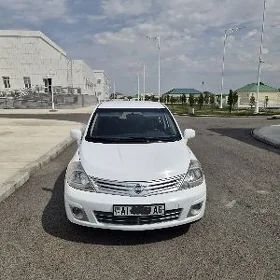 Nissan Versa 2010