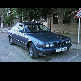 BMW 525 1988