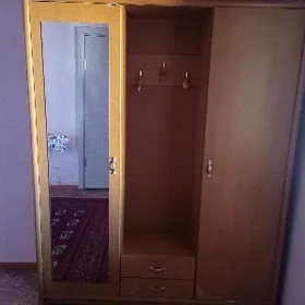 Prihoska şkaf.