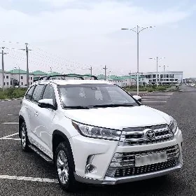 Toyota Highlander 2017