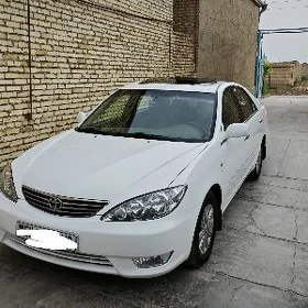 Toyota Camry 2005
