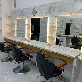 Salon Parehmaher uçyn