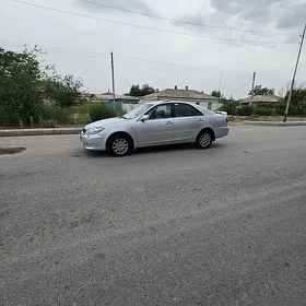 Toyota Camry 2003