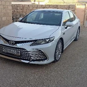 Toyota Camry 2022