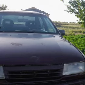 Opel Vectra 1990