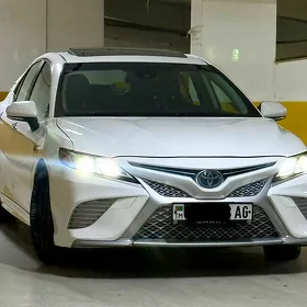 Toyota Camry 2020