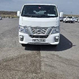 Nissan Urvan 2021
