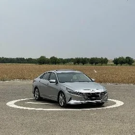 Hyundai Elantra 2021