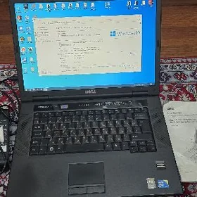 Noutbuk Dell Vostro1320
