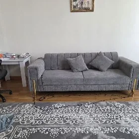 Диван
